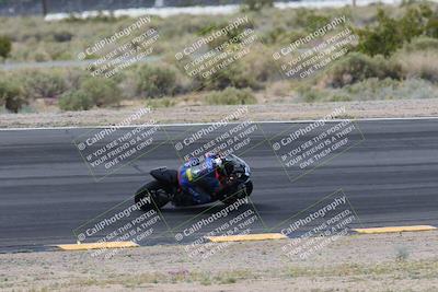 media/Apr-07-2024-CVMA (Sun) [[53b4d90ad0]]/Race 14 Formula 2-American Twins/